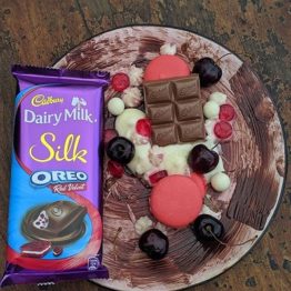 Cadbury Dairy Milk Silk Oreo Red Velvet 130G – ChocoLounge